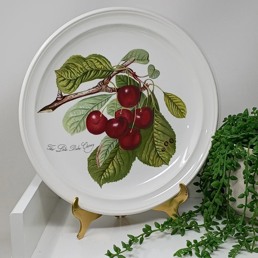 The Pomona Portmeirion Late Duke Cherry Dinnerware Plate